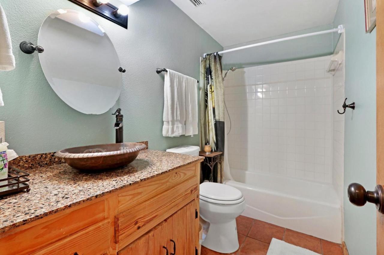 Double D Cottage Mount Gainor Екстер'єр фото